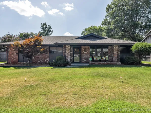 6724 S 68th Ave E, Tulsa, OK 74133