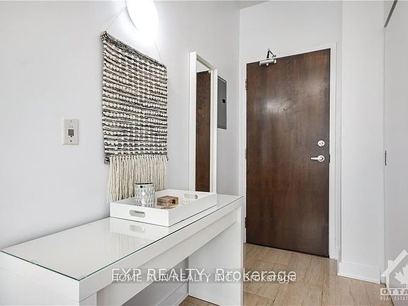 4th image of 383 Cumberland St #205