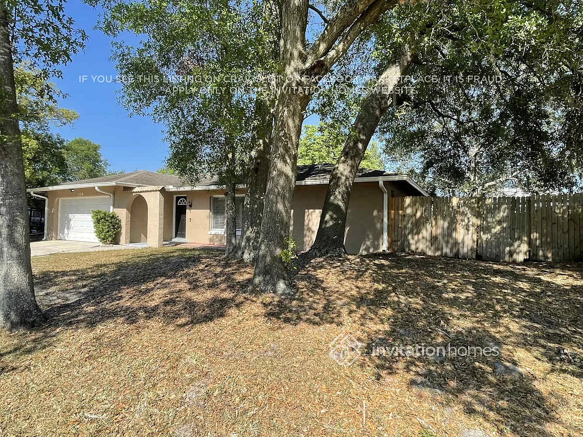 Building Photo - 104 Sunset Dr