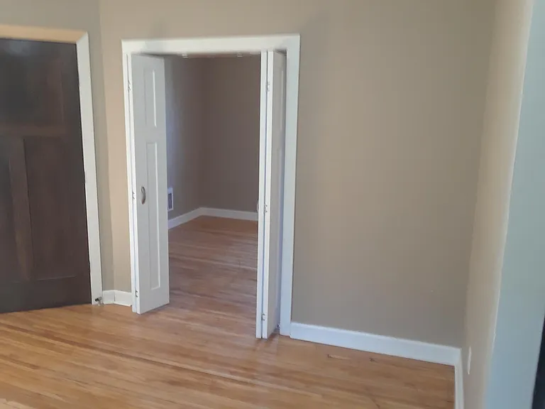 4350 Girard Ave N #2 — Photo 12