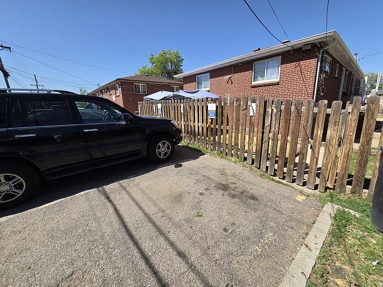 1130 Xanthia St #1138 — Photo 12