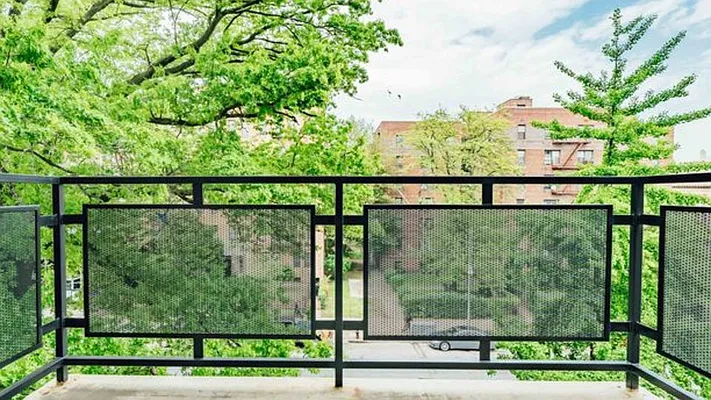 Rented by Nooklyn NYC LLC | media 34