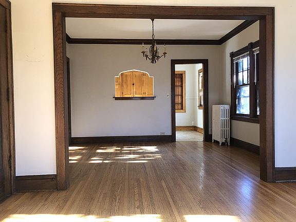 3rd image of 3947 1st Ave S APT 3