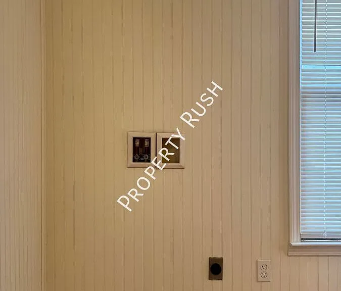 4521 Balcomb St #4523 — Photo 5