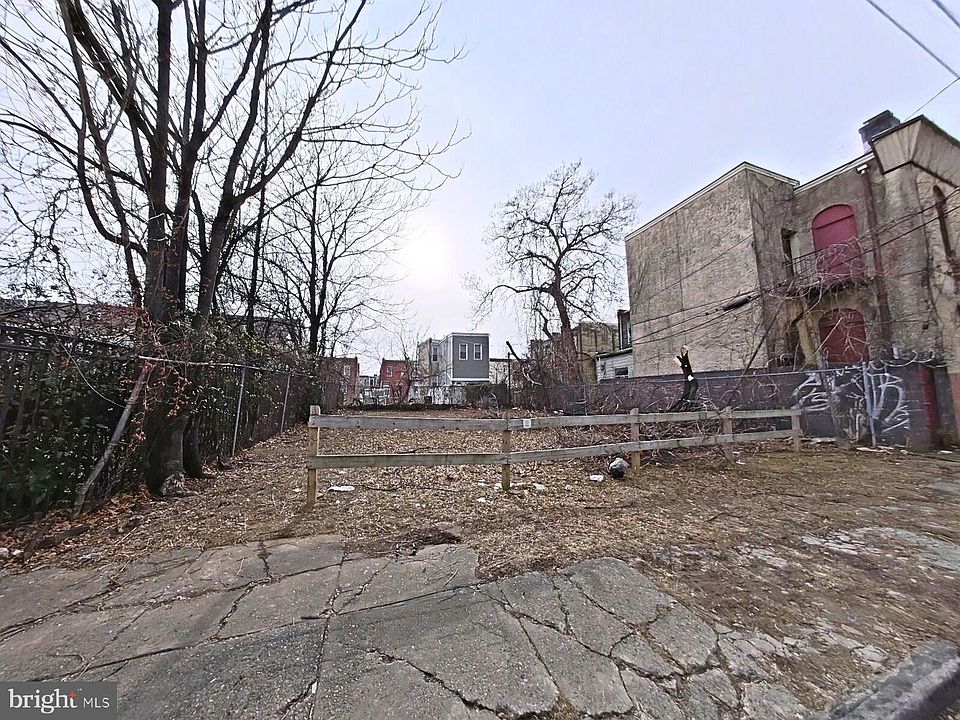 1st image of 3042 W Arizona St