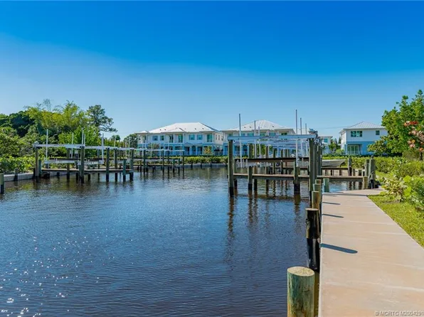 4686 SE Manatee Way, Stuart, FL 34997