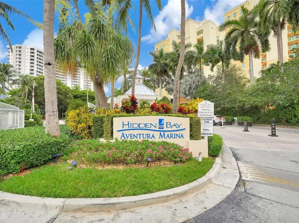 3330 190th St #2016, Aventura, FL 33180