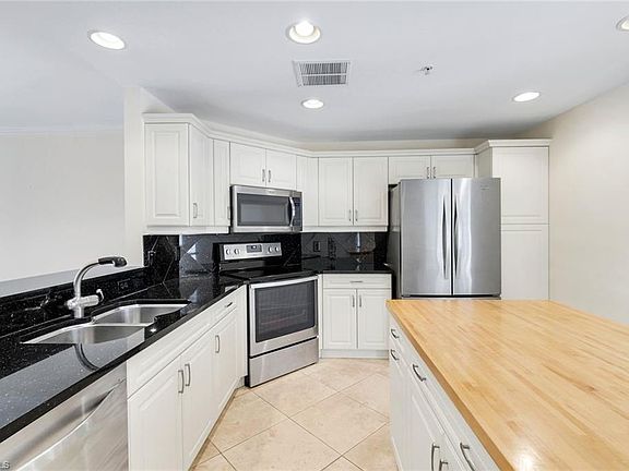 5th image of 3029 Driftwood WAY #3305