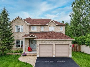 4 Gold Park Gate, Essa, ON L3W 0C2