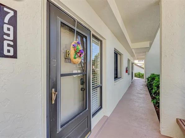 796 Bird Bay Way #Bld-30, Venice, FL 34285