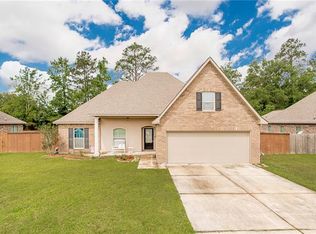42295 Wood Ave, Ponchatoula, LA 70454
