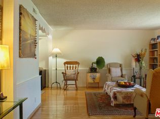 5918 Beeman, valley village, CA 91607