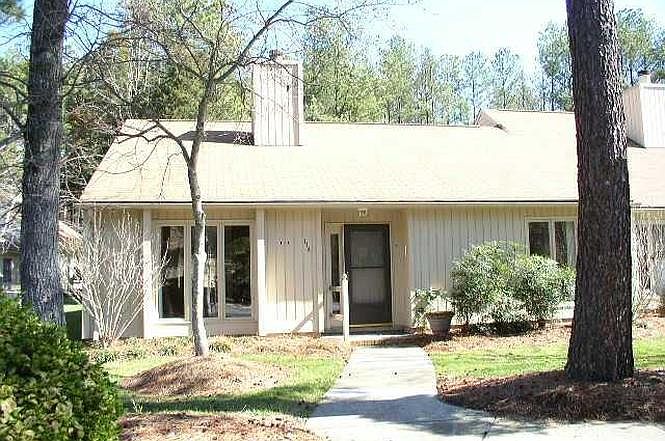 1st image of 114 Woodbridge Ln