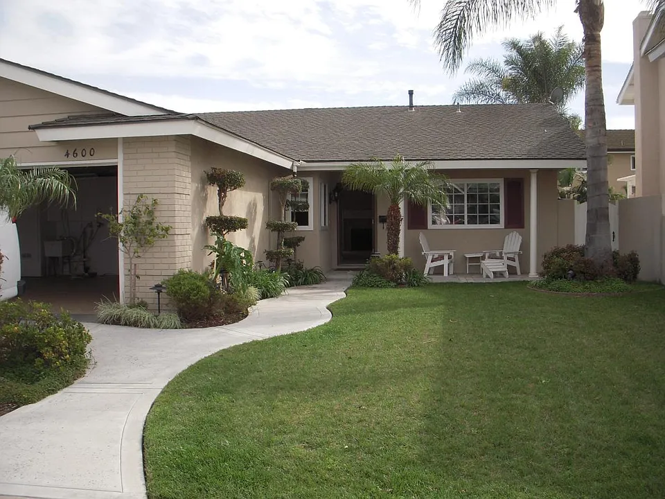 4600 Guava Ave