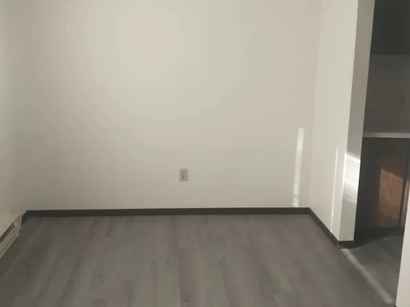 635 Dennison Woods Ave, Dennison, OH 44621