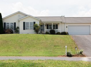 403 Yount Ave, Staunton, VA 24401