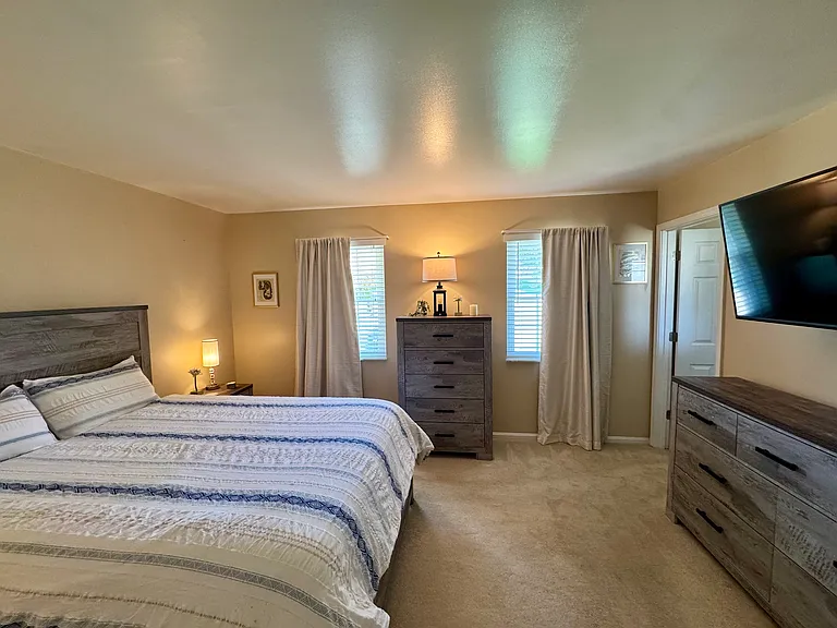 2 Michael Dr — Photo 11
