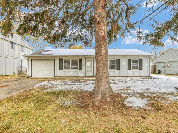 2808 Carrelton Dr, Champaign, IL 61821