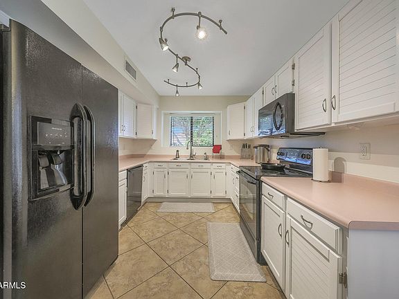 2nd image of 19813 N 47TH Avenue
