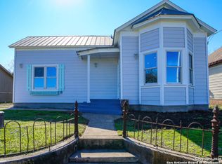 1814 N Interstate Highway 35, San Antonio, TX 78208