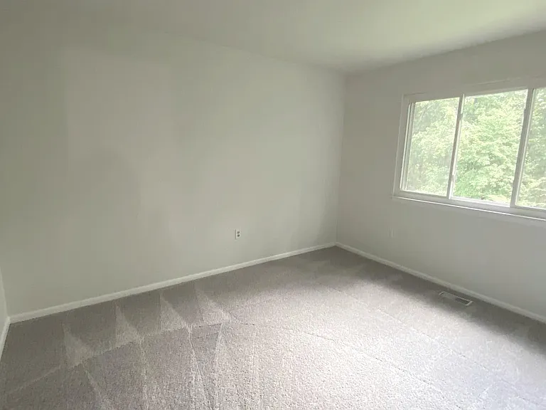 15947 Dorset Rd #188 — Photo 10