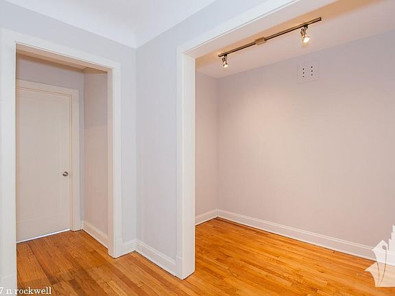 3rd image of 2317 N Rockwell St #225