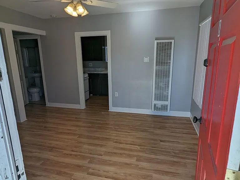 34672 Avenue E — Photo 5