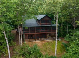 273 Hiawatha Trl, Blue Ridge, GA 30513