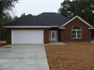 314 S Poplar St, Pembroke, GA 31321