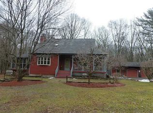 55 Howard Hill Rd, Foster, RI 02825