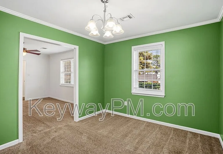 3420 Linderwood Dr — Photo 9