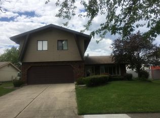 184 Fairfield Way, Bloomingdale, IL 60108