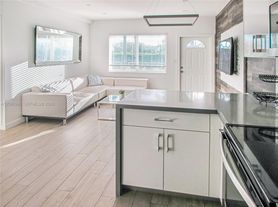 9220 Biscayne Blvd, Miami Shores, FL