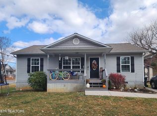 4736 Rochat Dr, Knoxville, TN 37918