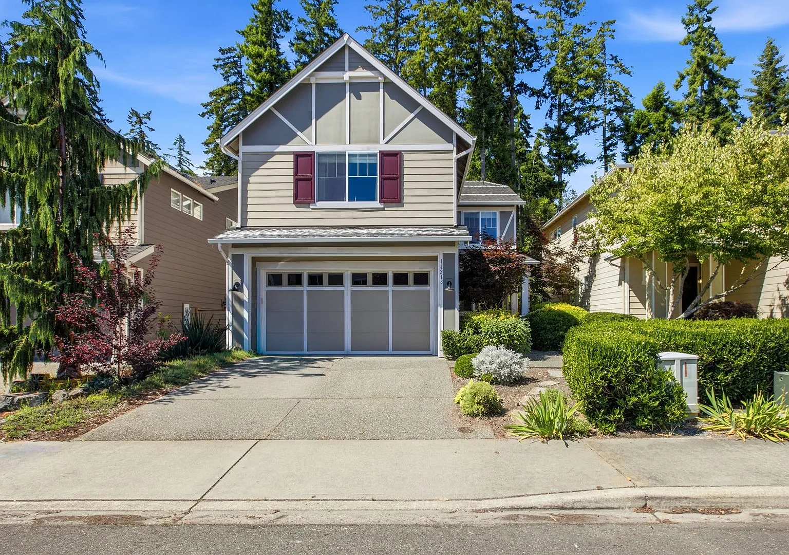 Spacious & Updated 4 BD Home Backing to Green belt in Desirable Gig Harbor! — Photo 1