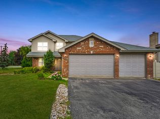 19055 Crawford Ave, Flossmoor, IL 60422