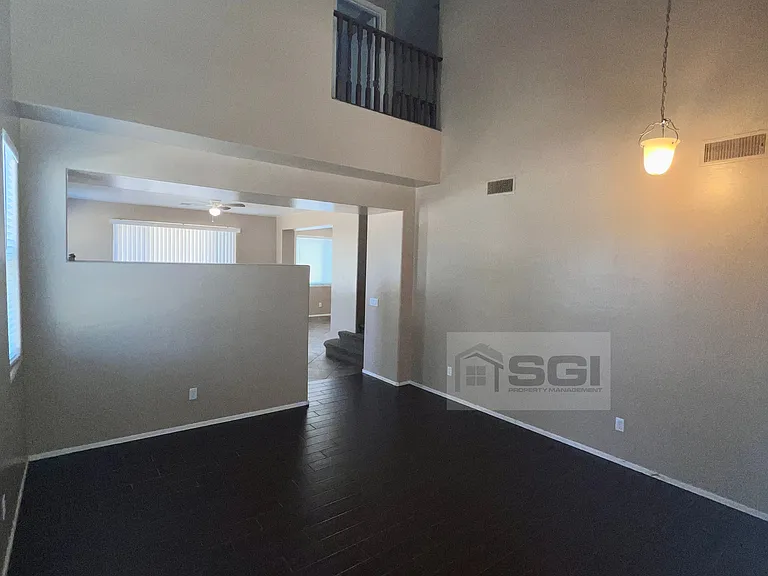 15101 N 173rd Dr — Photo 6