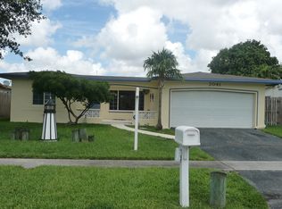2041 NW 95th Ave, Pembroke Pines, FL 33024