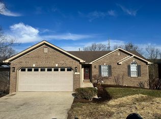 237 Forest Ridge Dr, Frankfort, KY 40601