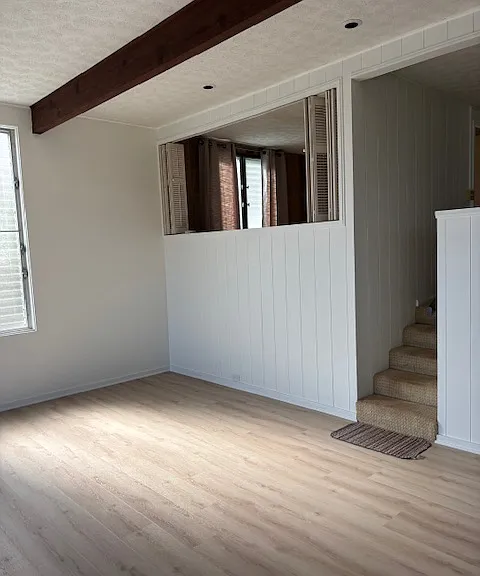 1606 Ruth Pl — Photo 2