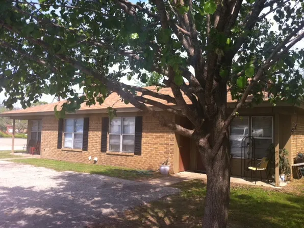 210 Old Tyler Rd, Chandler, TX