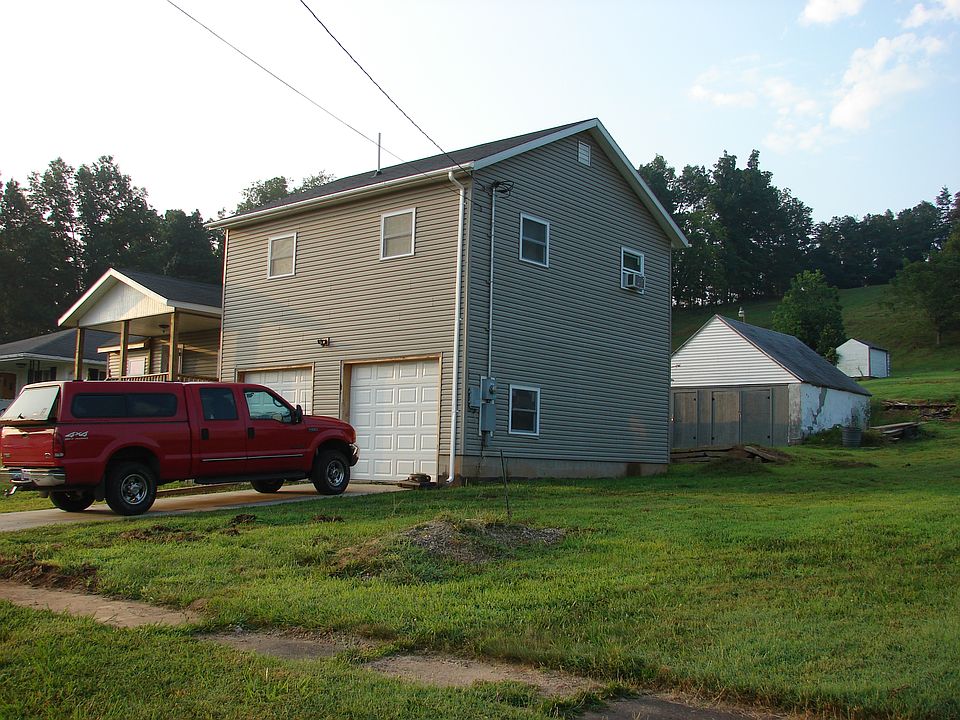 1st image of 2610 27th Ave