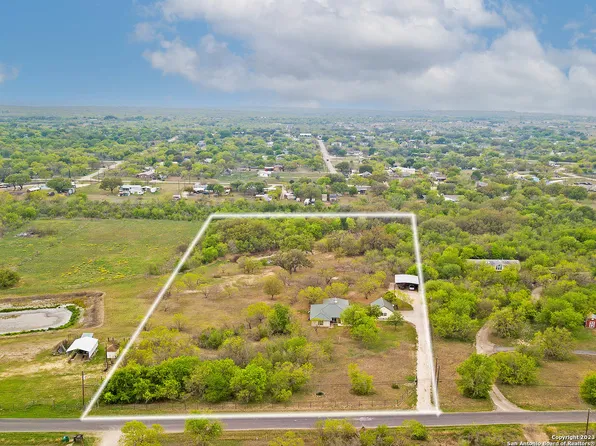 259 COUNTY ROAD 4614, Castroville, TX 78009
