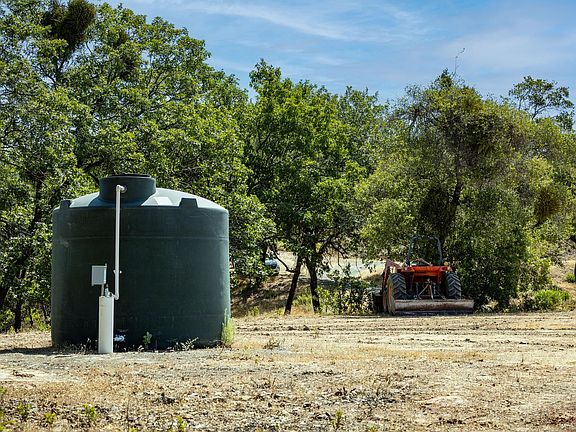 3rd image of 11051 Upper Previtali Rd