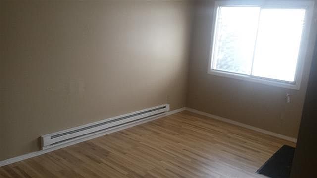2nd image of 2428 N Addison St