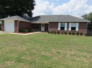 3215 Skynight Dr, Crestview, FL 32539