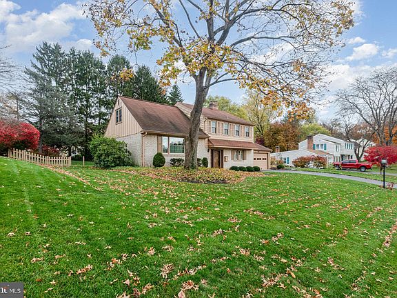 2nd image of 411 Allendale Way