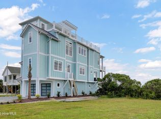 825 S Topsail Dr, Holly Ridge, NC 28445