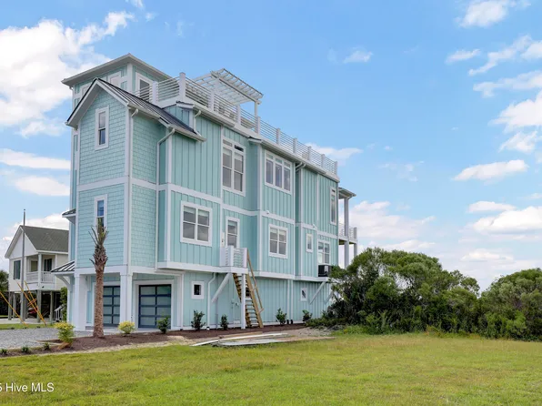 825 S Topsail Drive, Surf City, NC 28445