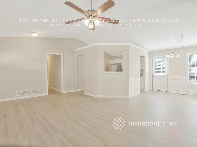 387 Tuscany Trce — Photo 4
